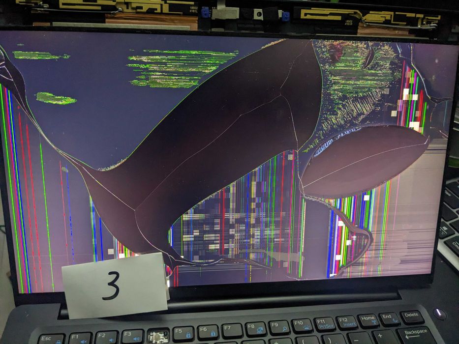 Матрица дисплея от Dell 7380 7390 7389 13.3" битаяLP133WF6 B133HAK01.4