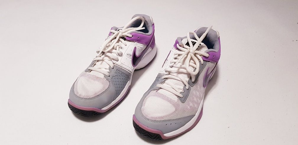 Buty Nike Air Cage rozm 40