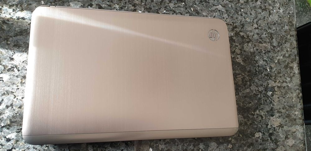 Vendo portátil hp dv6 i5 como novo