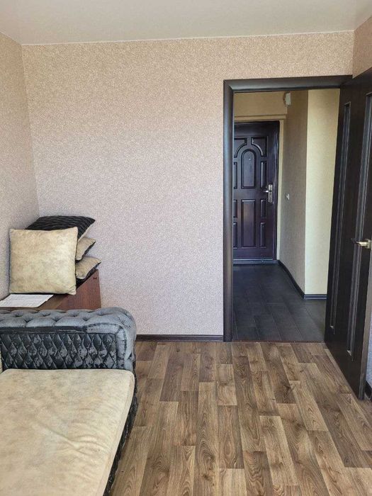 2-к, Малий ринок, від власника, дім цегляний, з ремонтом, меблями