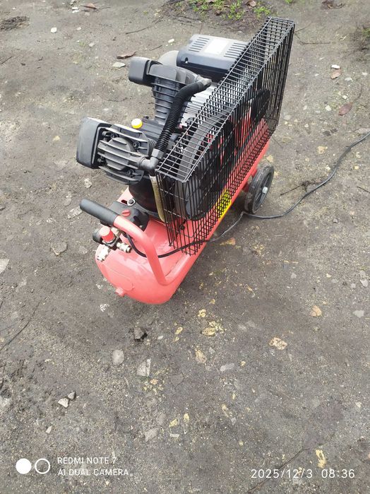 Компрессор б/у, практично новий