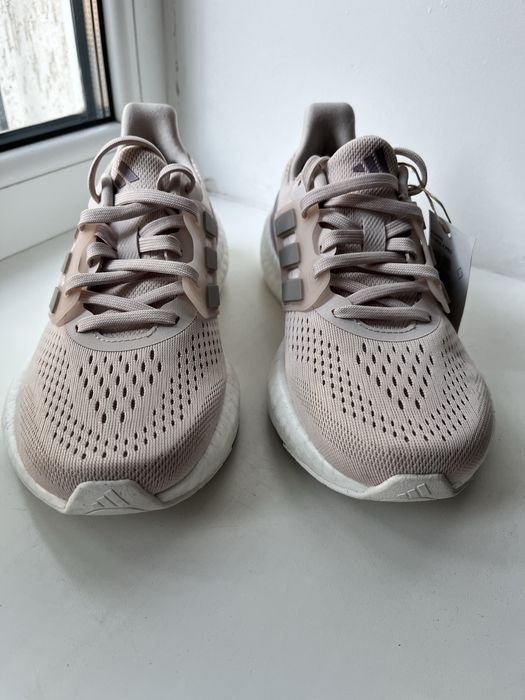 Кросівки adidas pureboost 23