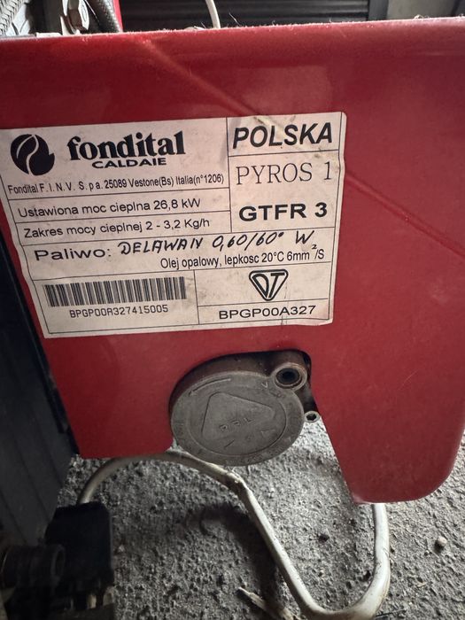 Piec Kocioł na paliwo olej opałowy zbiornik