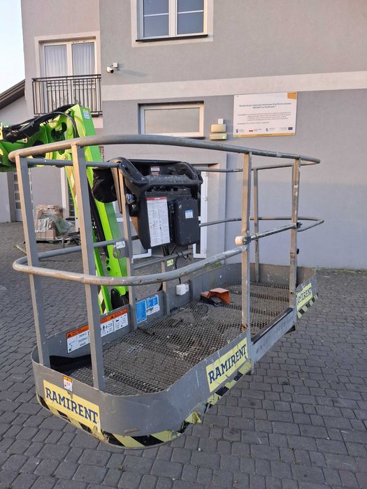 Podnośnik koszowy zwyżka 28m Niftylift HR28 4x4 Hybrid