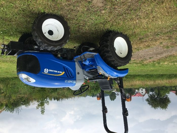 New Holland Boomer 25 Ciągnik Ogrodniczy Rolniczy 4x4 Netto 24 tys
