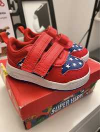 Buty Adidas Super Hero - Marvel - Kapitan Ameryka - rozmiar 19