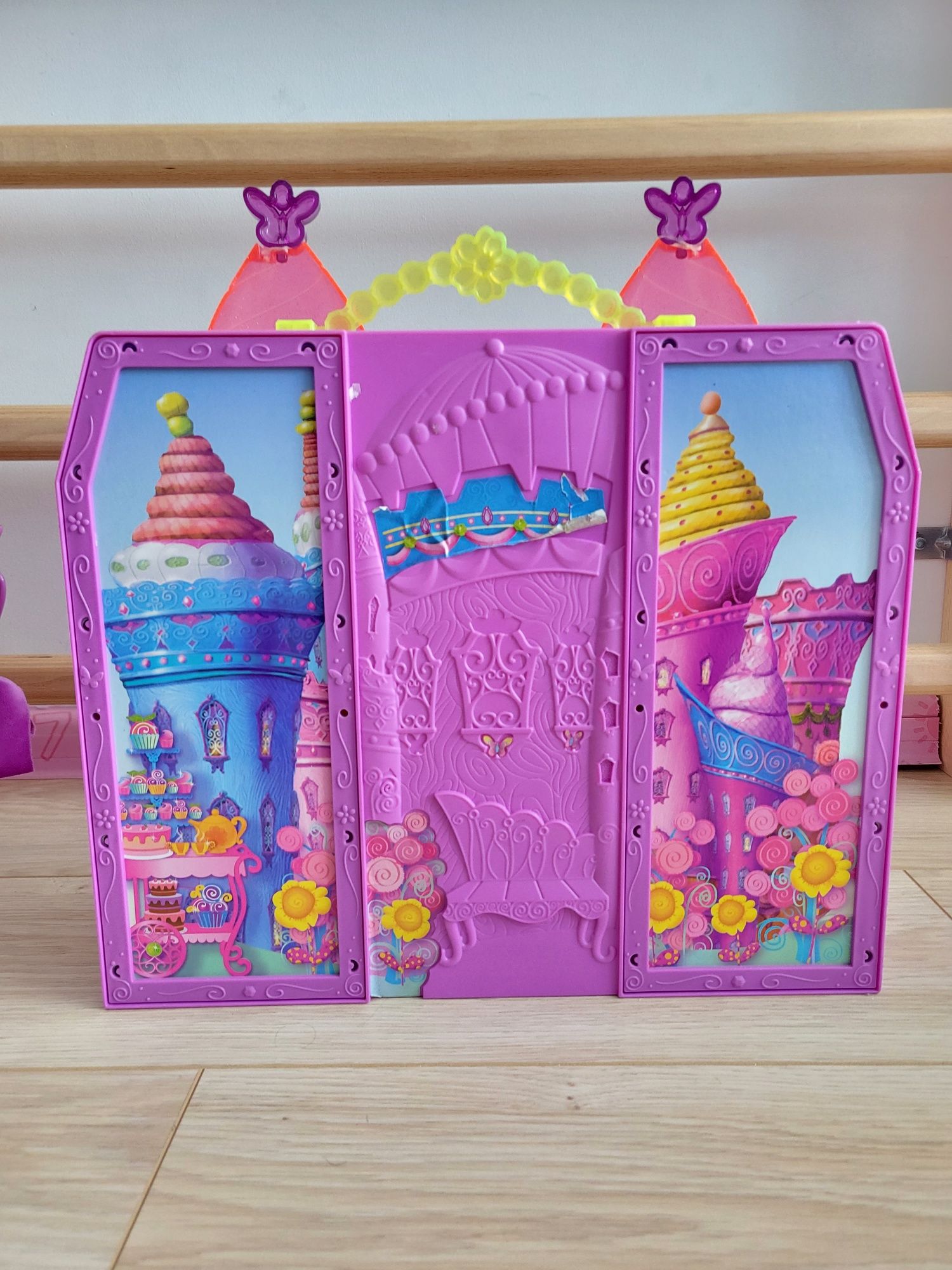 Domek Barbie Magiczne Drzwi + 2 lalki