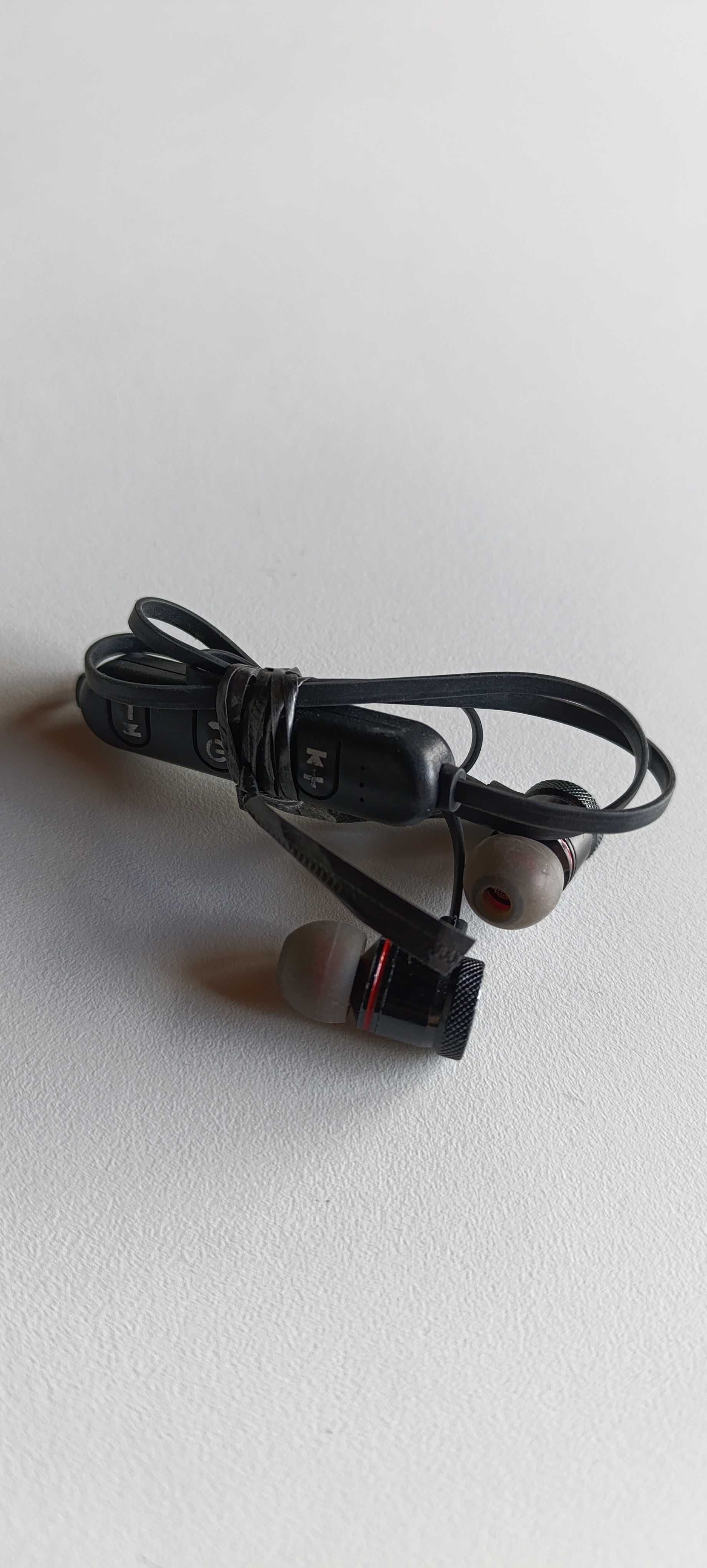 Słuchawki z pilotem Bluetooth + zielony kabel micro USB 1,5 m