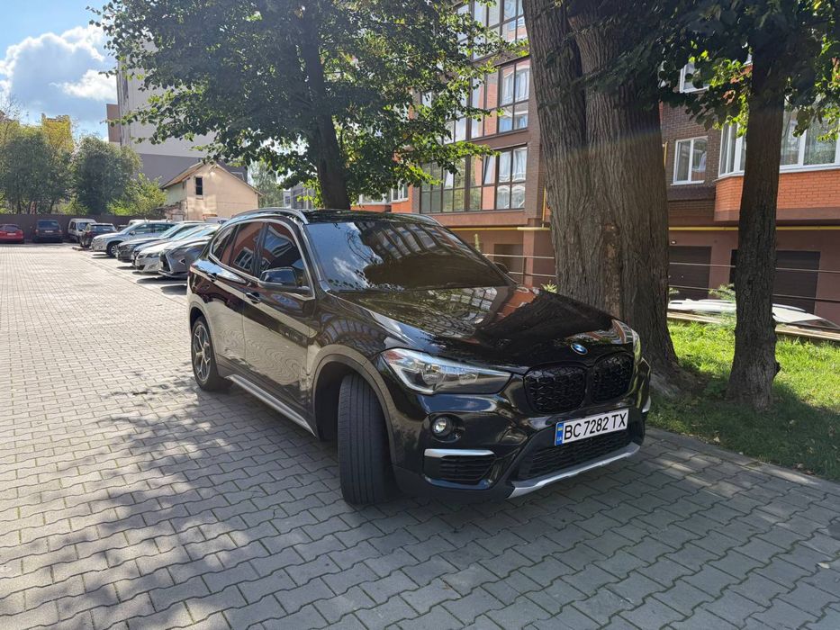 Продам автомобіль BMW x1 f48 2.8i xDrive
