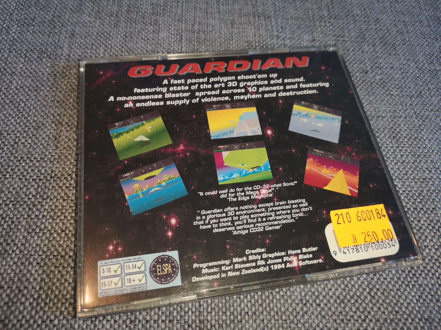 Guardians AMIGA CD32 gra (stan kolekcjonerski) kioskzgrami