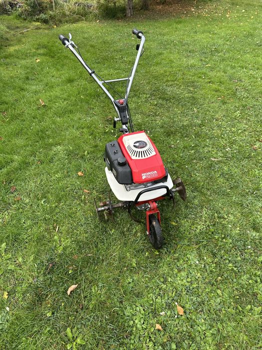 Glebogryzarka spalinowa HONDA F200