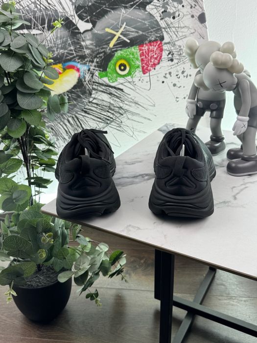 Кросівки Hoka Gaviota 5 46.5 розмір Е6605