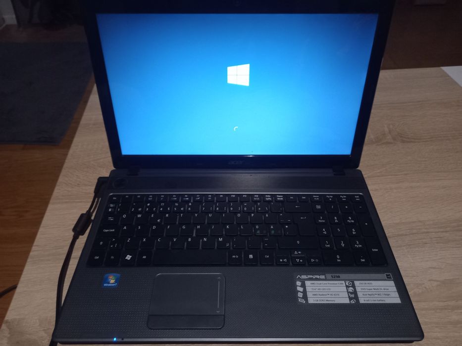 Laptop Acer 5220 sprawny
