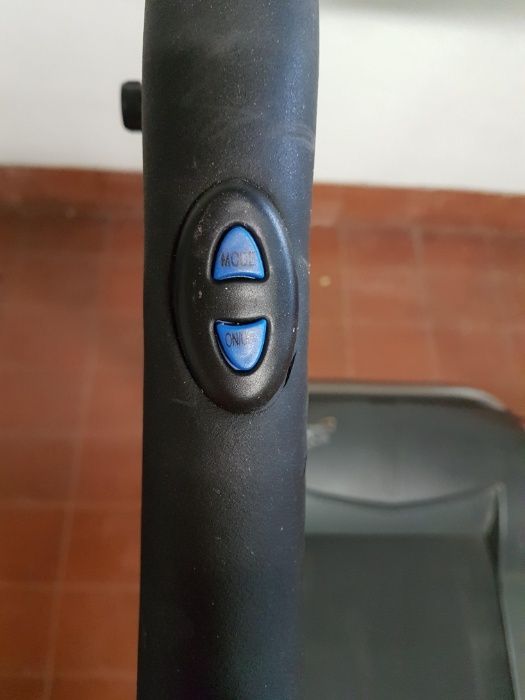 Passadeira de caminhada/corrida motorizada, Modelo confort track plus