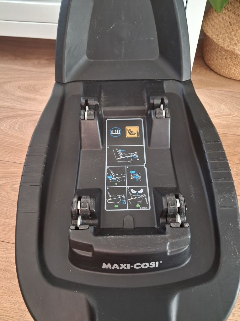 Baza Maxi-Cosi FAMILYFIX 3 ISOFIX I-SIZE z podporą