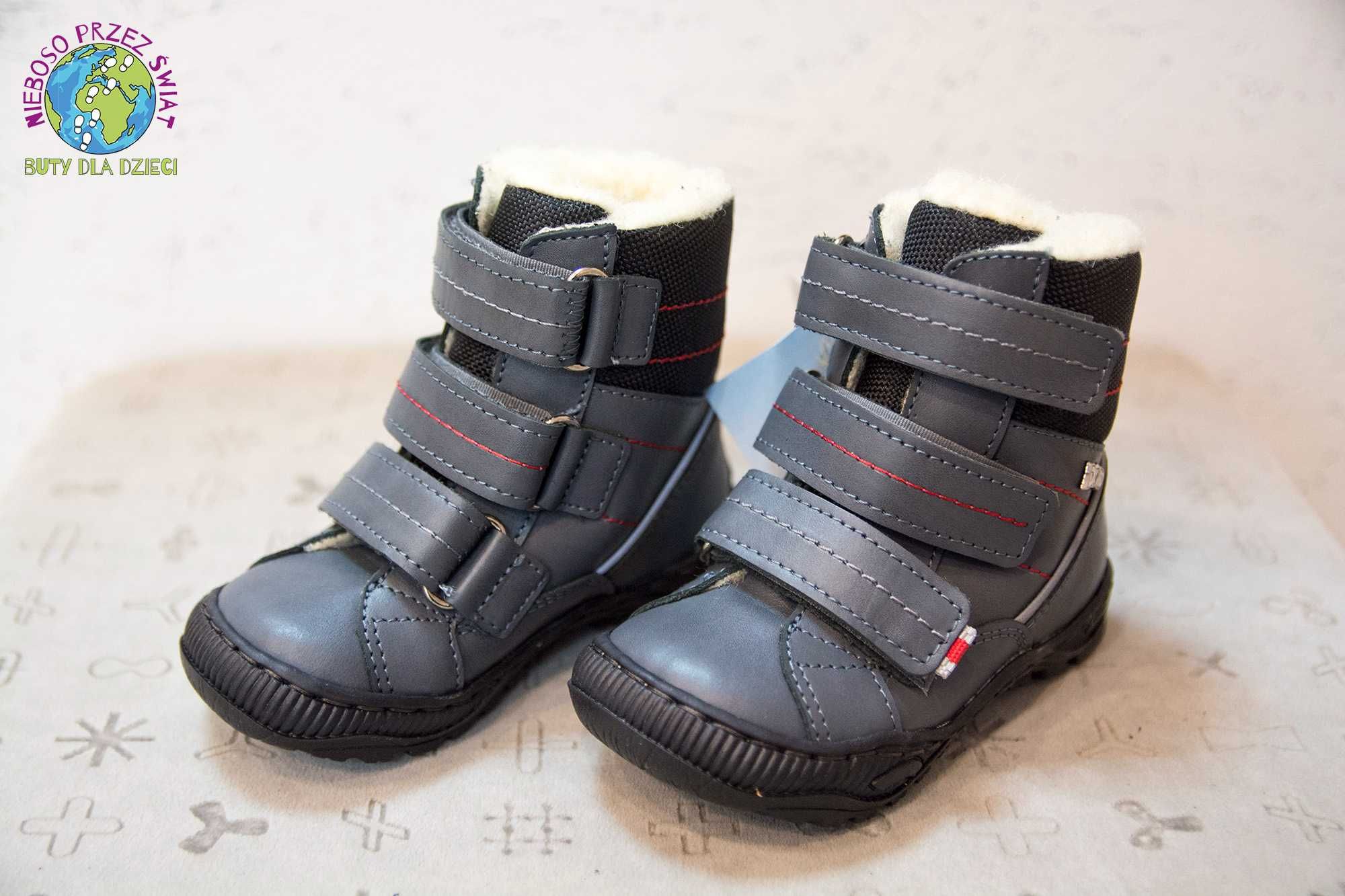 Obuwie dziecięce zimowe buty DAWID 1980 r.21