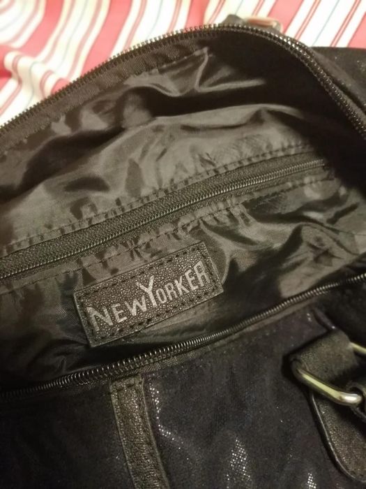 Nowa torba błyszczący materiał.New Yorka