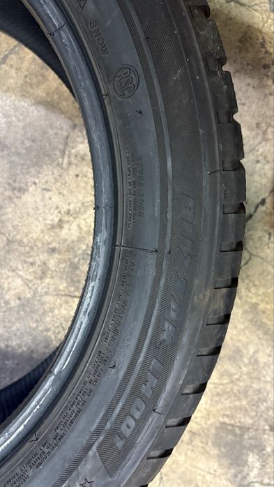 4* 245 50 r19 Bridgestone Rsc 2022r