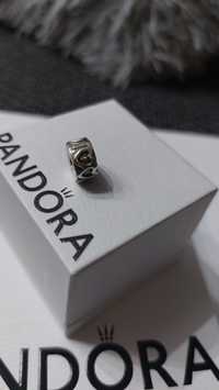Pandora oryginalna