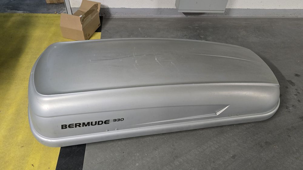 Box dachowy Bermude 933