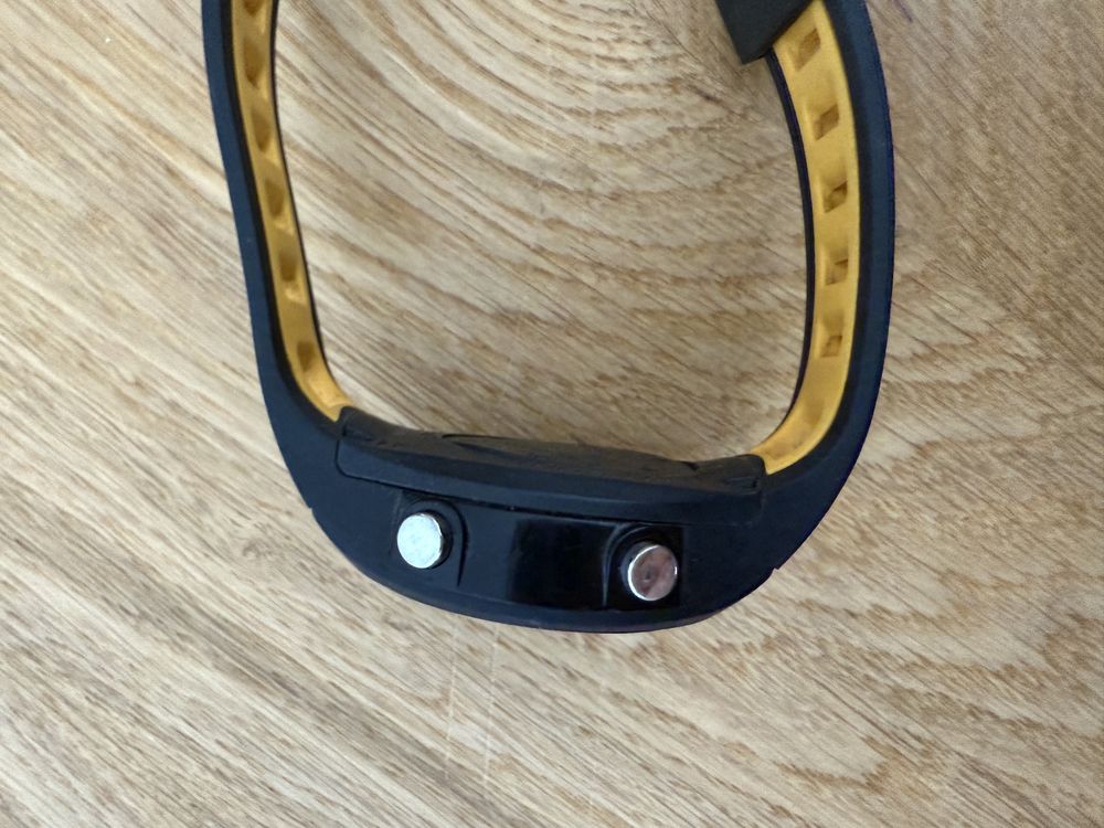 Sigma CR2032 zegarek pulsometr zolty czarny sportowy