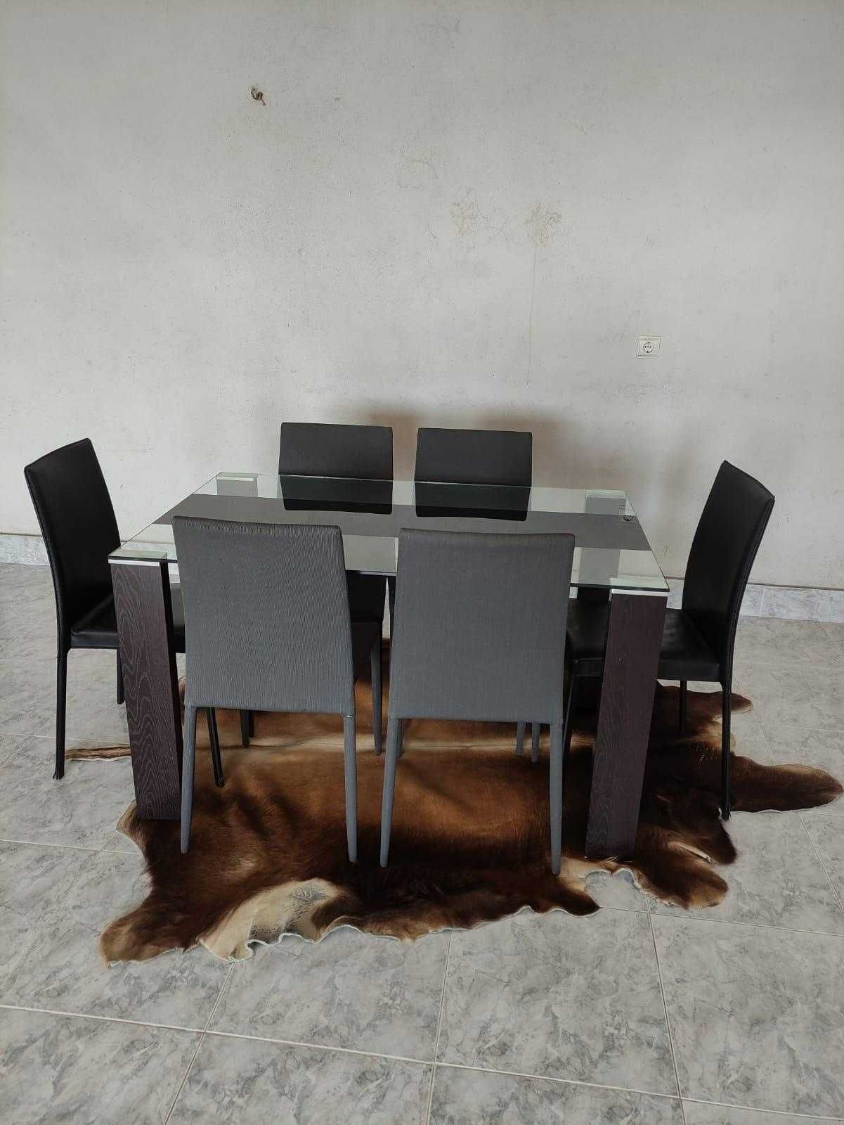 Mesa de Jantar + 6 cadeiras