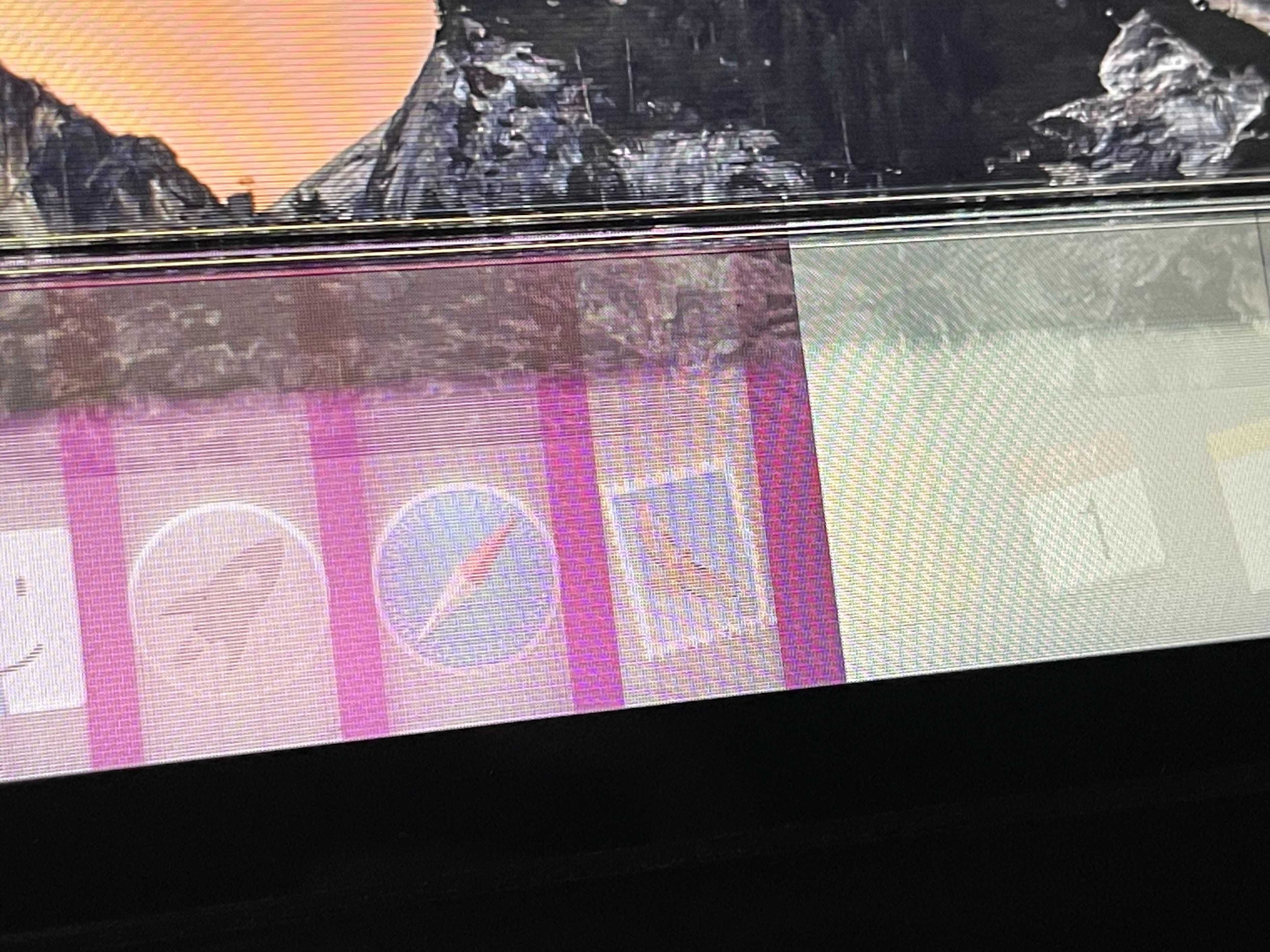 MacBook Pro 15” (Mid 2014), i7, 16GB RAM, GT 750M – uszkodzona matryca