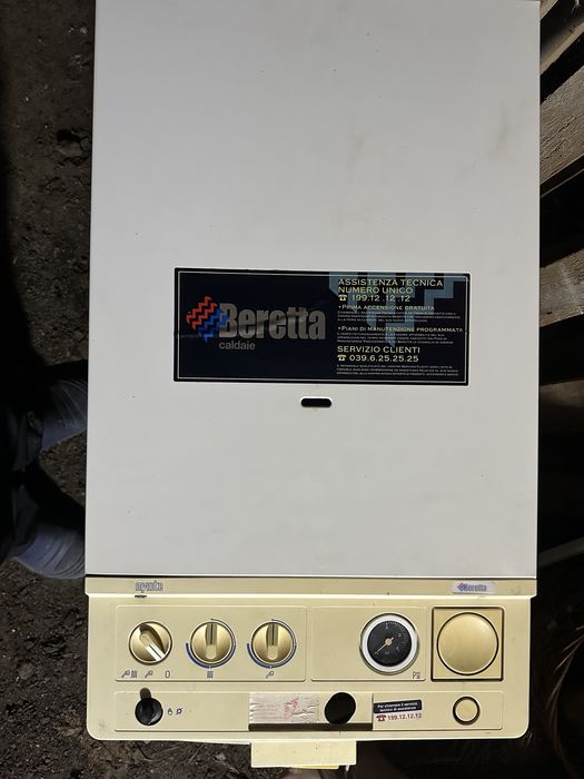 Газовый котел двухконтурный Beretta mynute 20/20 на запчасти