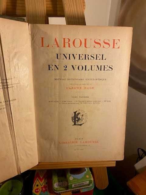 LAROUSSE Universel [Antigo]