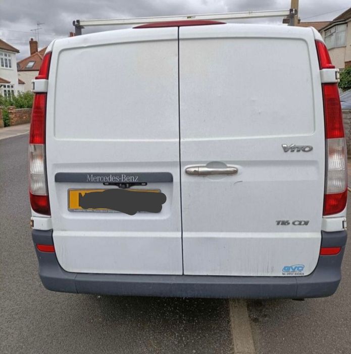 Комплект бампер фари крила капот Mercedes Vito. Розборка