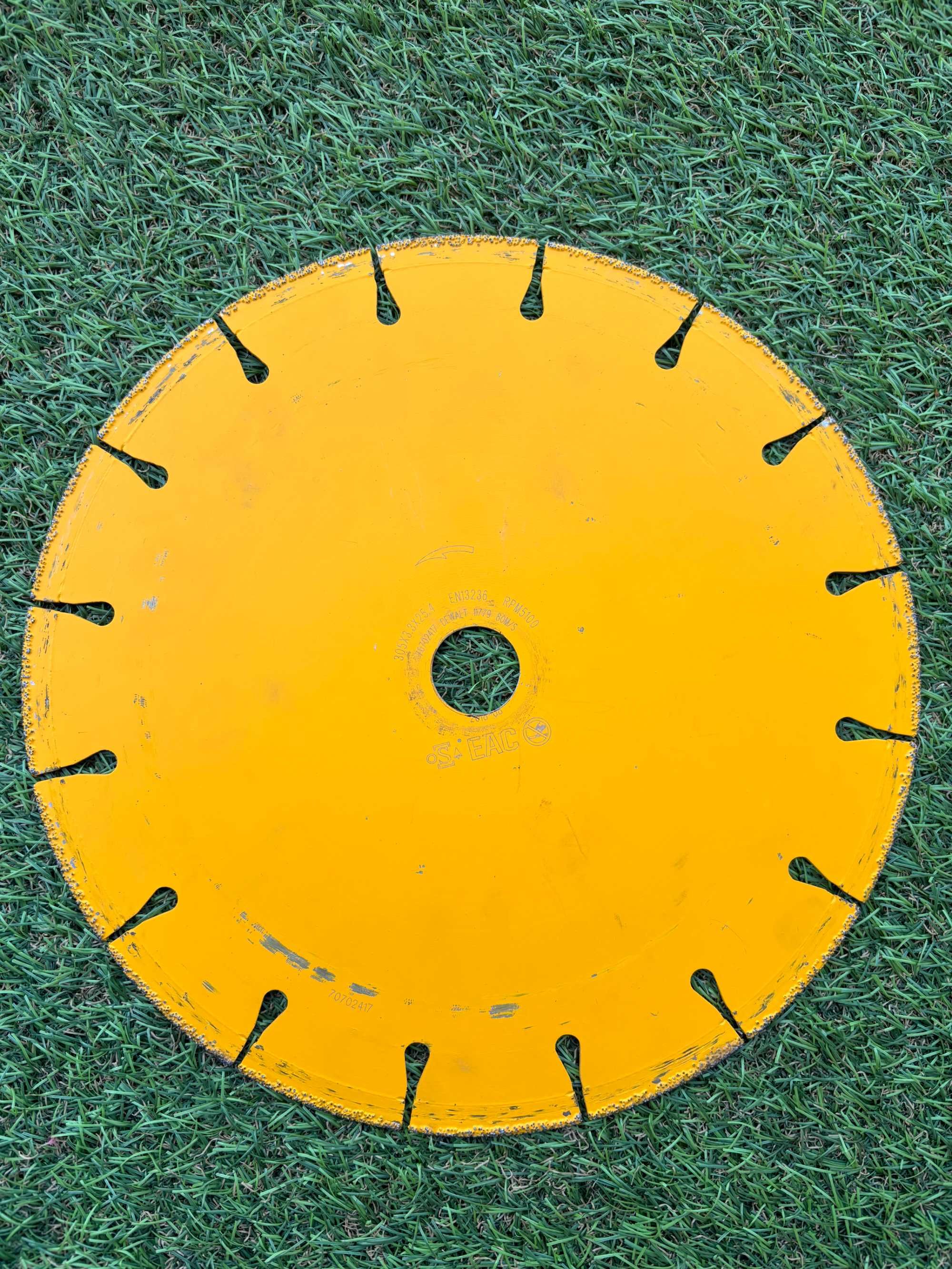 Tarcza diamentowa EXTREME® Metal DeWALT 305x3.3x29.9mm