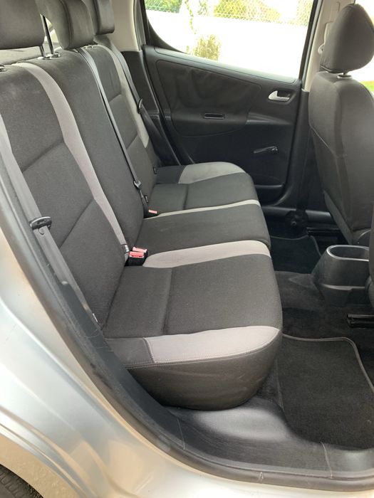 Peugeot 207 // motor de corrente // 195 mkms //AC// Isofix