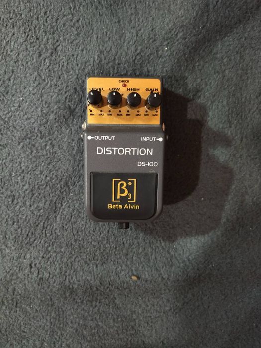 Дисторшн Beta Aivin ds-100