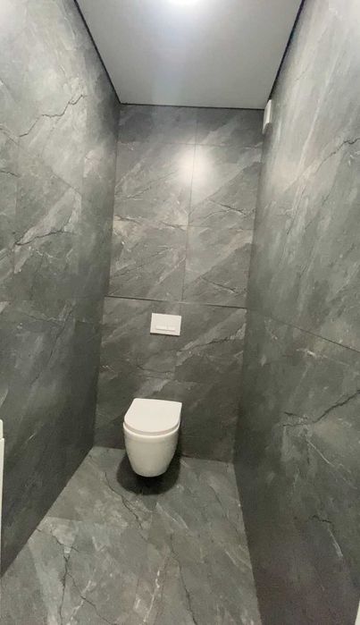 Двокімнатна квартира на Озерній, велика площа 80м.кв.