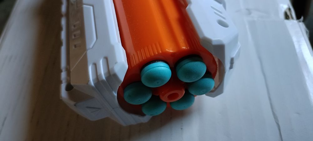 Pistolet XSHOT Zuru
