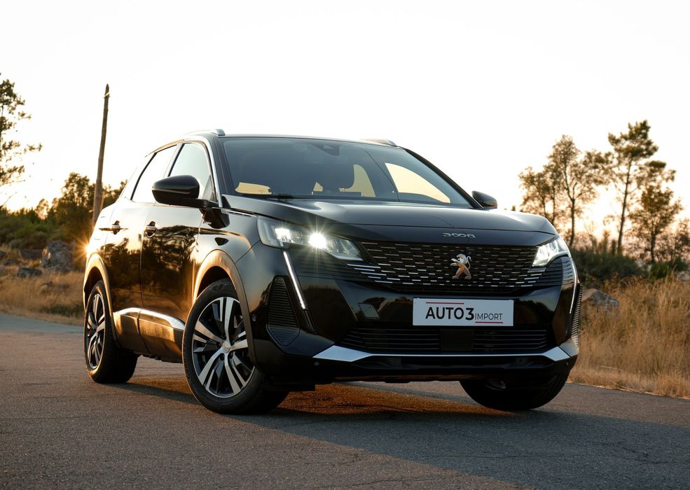 Peugeot 3008 1.6 Hybrid4 Allure e-EAT8