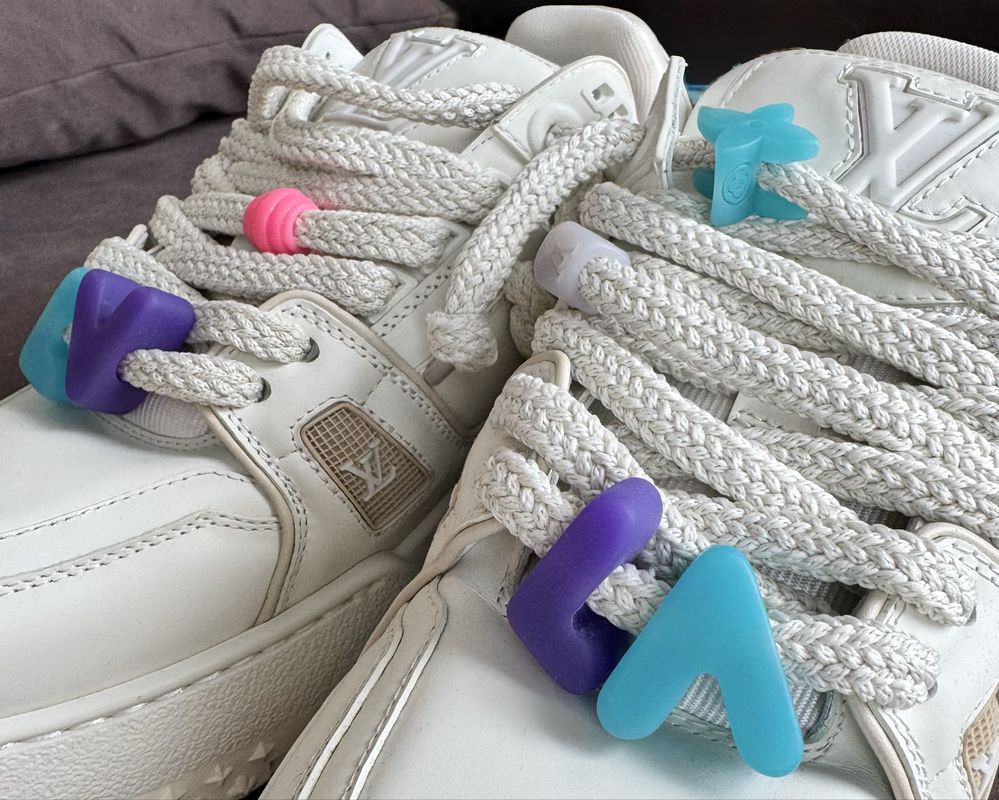 60. Louis Vuitton LV Trainer Maxi White