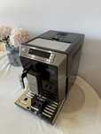 Кавомашина/кофеварка Delonghi Eletta cappuccino TOP