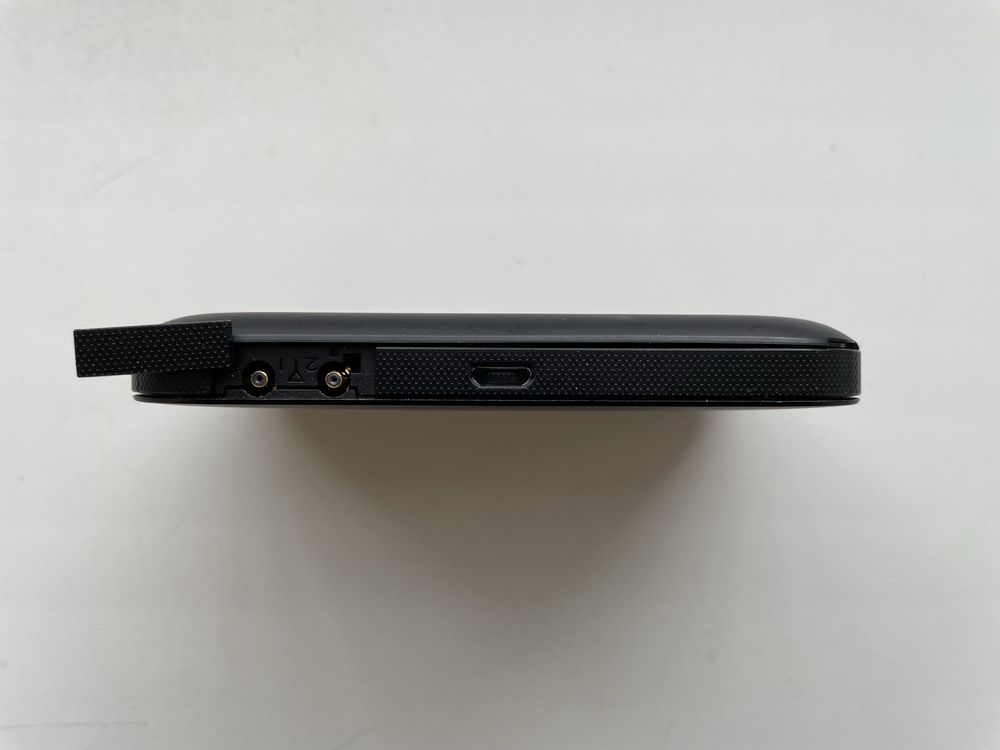 Роутер/модем Huawei E5573s-320 (під прошивку)