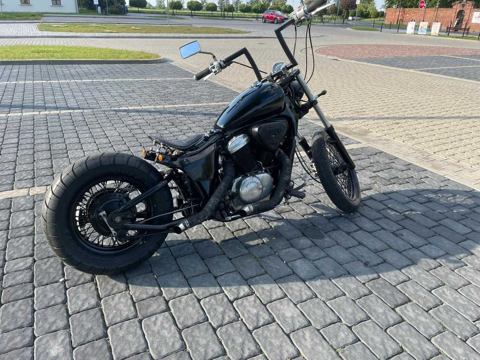 Honda Shadow 600 Bobber