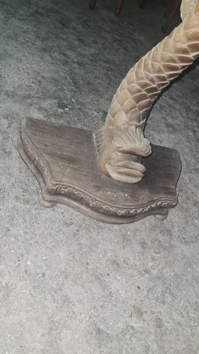 Aparador com mármore