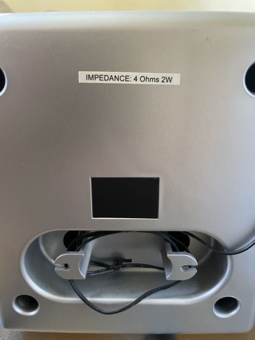 Музичний невеликий центр в чудовому стані.