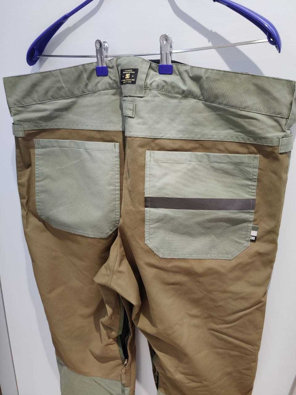 Гірськолижні штани DC, розмір XL