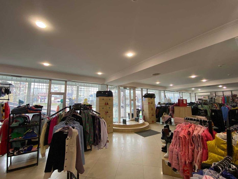 Продаж комерційного приміщення по просп.Соборності!