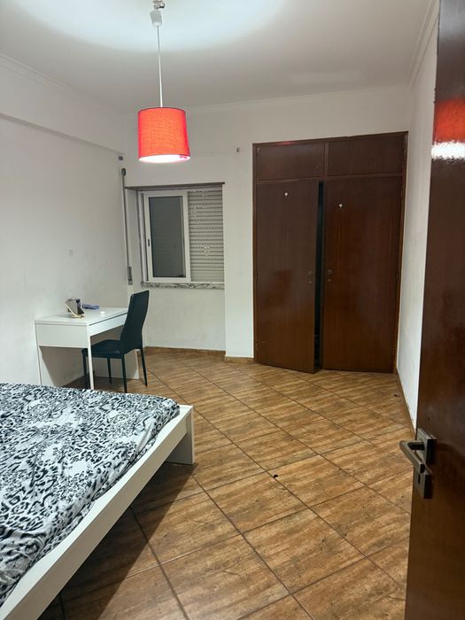 Quarto de casal para alugar