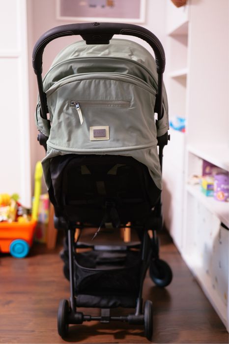 Візочок ( коляска)CYBEX Coya Matt Black / Leaf Green