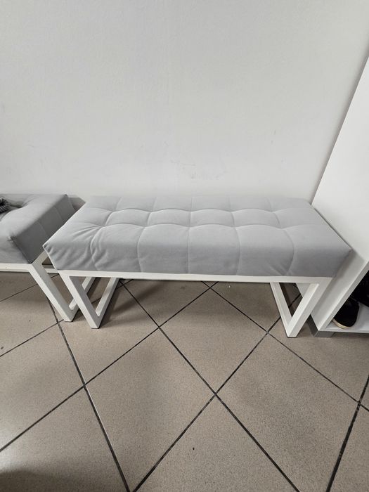 Siedzisko, Ławka pikowana 80 cm – metalowy stelaż, stan bdb 2 szt.