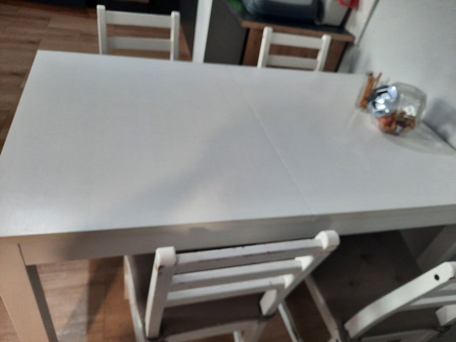 Stolik rozkładany bialy+4 krzesła