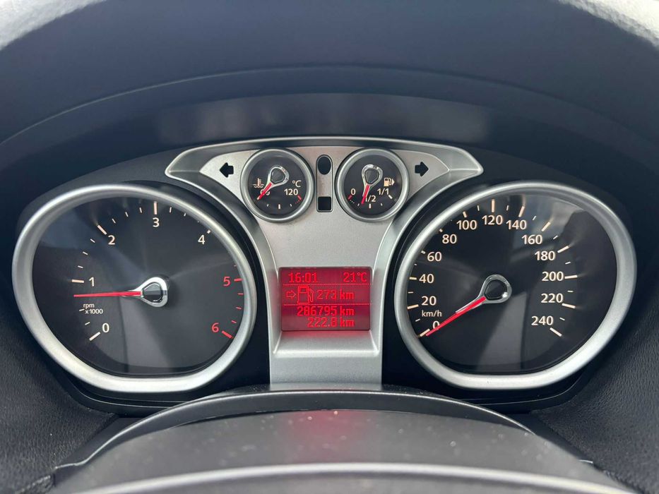 Ford C-MAX 1.6 TDCi Titanium - 2010-01