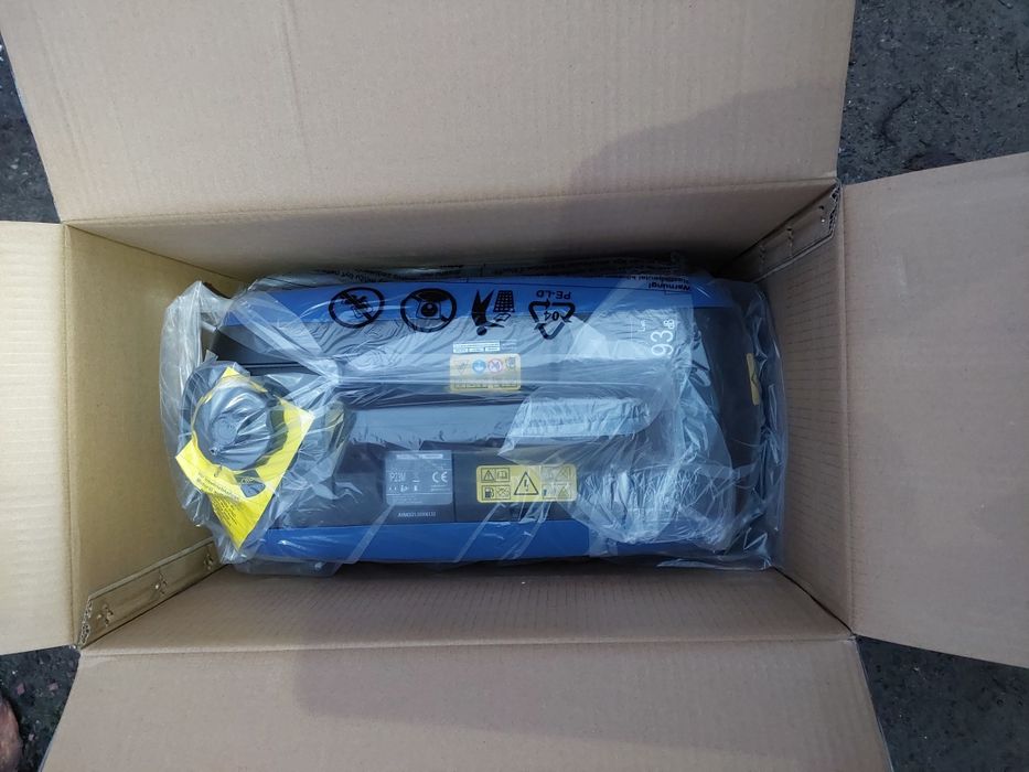 Генератор инвертлрный 2.5 КВт новый